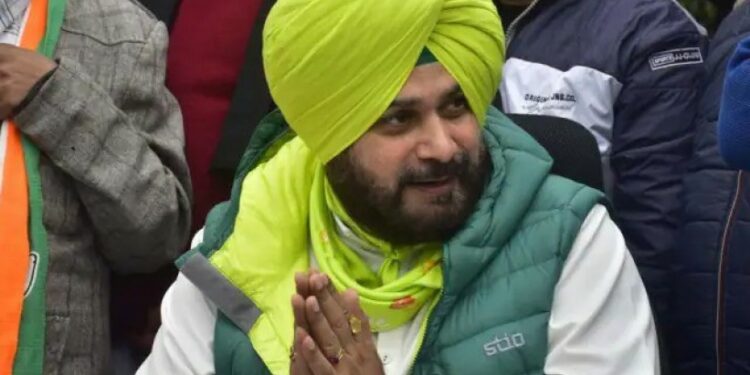 नवजोत सिंह सिद्धू ने अपने पद से दिया इस्तीफा, जानें वजह