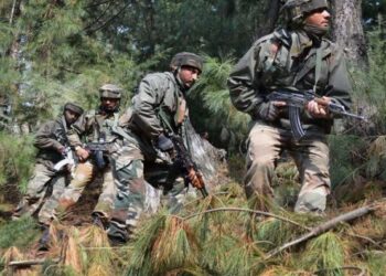 जम्मू-कश्मीर के बांदीपोरा में दो आतंकी ढेर