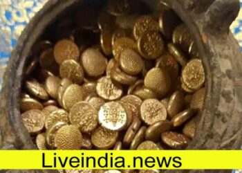 मजदूरों को मिला खजाना,पुलिस किया जब्त