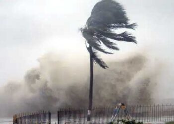 Cyclone Sitrang : दीवाली पर चक्रवात सितरंग मचा सकता है तबाही, इन राज्यों में भारी से भारी बारिश की संभावना