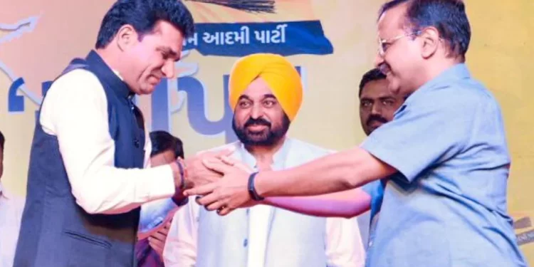 Gujarat Assembly Election 2022आप के गढ़वी क्या गुजरात में गढ़ सकेंगे आप की सरकार