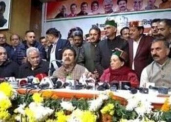 Himachal CM:हिमाचल के अगले CM पर सस्पेंस कायम,कांग्रेस विधायकों ने डाली आलाकमान के पाले में गेंद