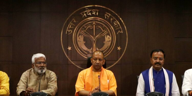 यूपी में लगेगी निवेश की झड़ी, टीम योगी ने कहा- निवेश के लिए दौरा रहा बेहद सफल