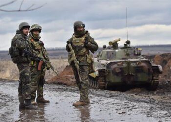 रूस ने की यूक्रेन पर भीषण गोलीबारी, दागी 100 से अधिक मिसाइलें