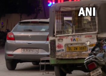 दिल्ली में नए साल के पहले दिन हैवानियत, स्कूटी सवार युवती को टक्कर मार उसकी लाश 10 किमी घसीटी