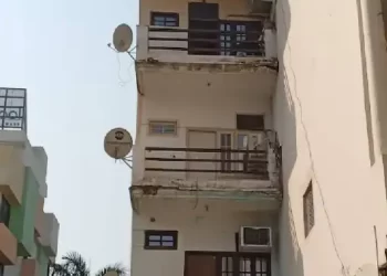 लखनऊ में पांच मंजिला इमारत गिरी, तीन लोगों की मौत 9 गंभीर तौर पर घायल, राहत कार्य जोरों पर