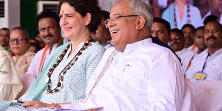 भरोसे के सम्मेलन से प्रियंका गांधी ने किया चुनावी आगाज, क्या जनता का भरोसा जीतेगी कांग्रेस