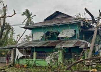 मोचा तूफान की तबाही​: कहां क्या हुआ ये है पूरा हाल