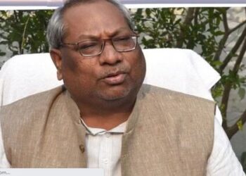 यूपी में मंत्री निषाद के निशाने पर क्यों आ गए ओमप्रकाश राजभर