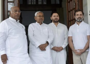 पटना में आधा दर्जन से अधिक विपक्षी दलों की महाबैठक, लोकसभा चुनाव पर होगी चर्चा, विरोधी मोर्चा बनाने पर होगा जोर