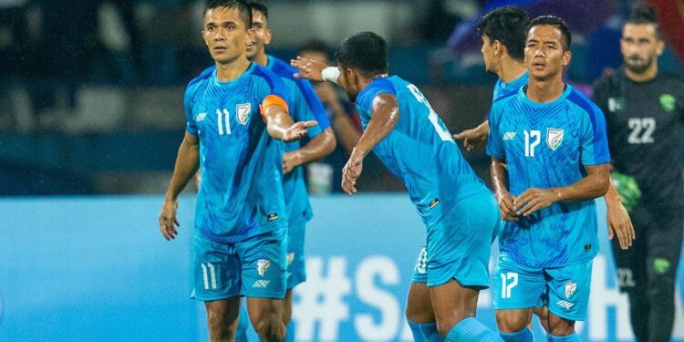 सैफ चैंपियनशिप में भारत ने पाकिस्तान को 4-0 से रौंदा, कप्तान क्षेत्री ने जड़ी हैट्रिक