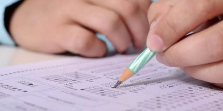 चाय की चुस्की ने डॉक्टर बनने के सपने पर फेरा पानी, भविष्य बचाने के लिए हाईकोर्ट पहुंची छात्रा