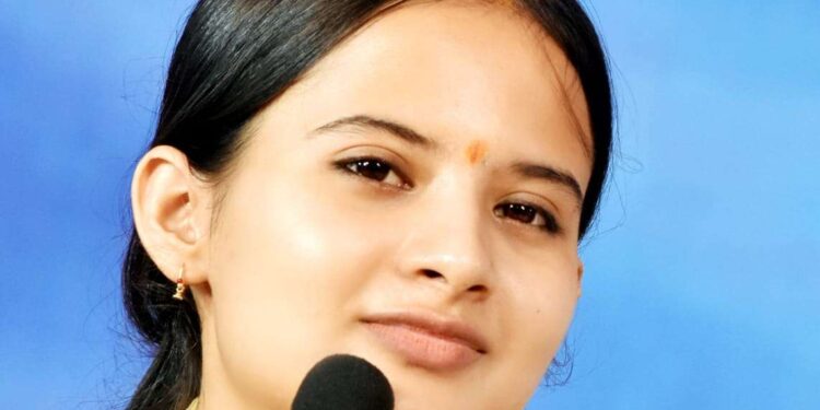 कौन है यह बच्ची जिसकी मशहूर कथावाचक और मोटिवेशनल स्पीकर जयाकिशोरी से हो रही है तुलना  , जानें