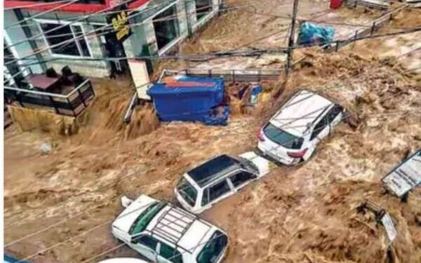 624 died due to rain in the country