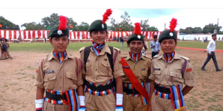 सैनिक स्कूलों में धूम मचाने वाली बेटियों पर इसलिए गर्व कर रहा है देश !