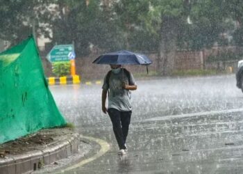 मौसम विभाग ने चेताया: अगले पांच दिन कई राज्यों में होगी भारी बारिश