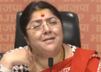 किसकी शह पर पश्चिम बंगाल में आदिवासी महिलाओं को किया जा रहा निर्वस्त्र ?