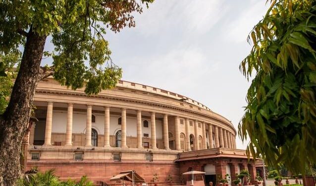 रक्षा मामलों के संसद की स्थायी समिति ने ऐसी सिफारिश की है जिसको जानने और समझने के लिए बढ़ी उत्सुकता