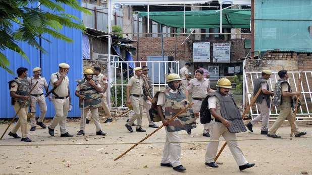 नूंह में हिंसा का वीडियो हुआ वायरल प्रशासन की ताबड़-तोड़ कारवाई जारी
