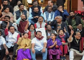 Chairman Jagdeep Dhankhar Speaker Om Birla Lok Sabha Rajya Sabha MP