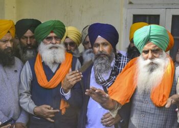 किसान आज ‘ब्लैक फ्राइडे’ मनाएंगे, 26 फरवरी को राष्ट्रव्यापी ट्रैक्टर मार्च तय, राकेश टिकैत ने की घोषणा