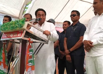 मध्य प्रदेश: कमलनाथ ने छिंदवाड़ा में पार्टी कार्यकर्ताओं से क्यों कहा कि वह स्वेच्छा से अलग हो जाएंगे?
