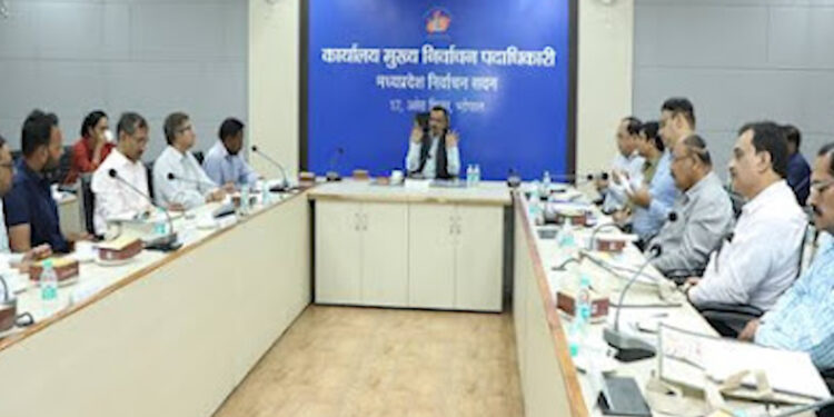 लोकसभा चुनाव-2024 के पहले चरण के लिए नामांकन प्रक्रिया आज से शुरू हो रही है