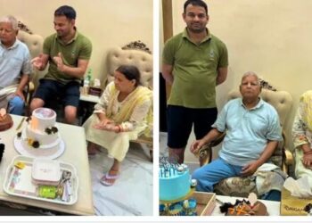 लालू प्रसाद यादव का 77वां जन्मदिन आज…आधी रात में काटा लालू ने केक..कभी बिहार के इस कॉलेज में क्लर्क थे लालू यादव