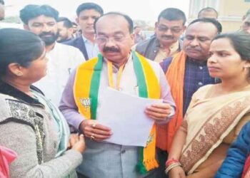 Chhattisgarh Vishnudev Government Mor Sangwari Scheme Deputy CM Arun Sao Former Minister Shivkumar Dehariya
