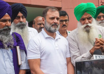 किसान नेताओं ने राहुल गांधी से की मुलाकात; एमएसपी गारंटी कानून पर राहुल ने क्या कहा?