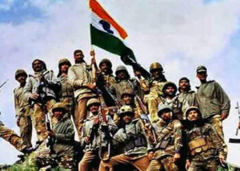 कारगिल विजय दिवस की 25वीं वर्षगांठ, वॉर मेमोरियल पहुंचे पीएम मोदी बिना नाम लिए विपक्ष पर बरसे