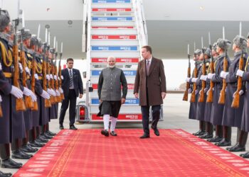 तेजी से विकसित होती अर्थव्यवस्था का समूह है BRICS, समिट में आज होगा पीएम मोदी का