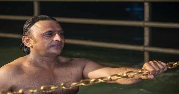 Mahakumbh rhetoric SP chief Akhilesh Yadav Uttarakhand bathing in holy land Haridwar Ganga