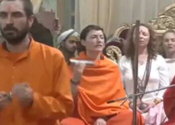 Russ Ukrainian War Maha Kumbh Sadhvi Anand Mata Russ Giriji Maharaj of Ukraine