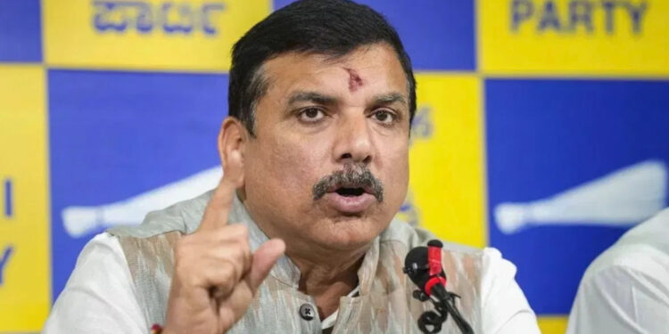 AAP MP Sanjay Singh ने शीश महल विवाद पर केजरीवाल के खिलाफ भाजपा के आरोपों को चुनौती दी
