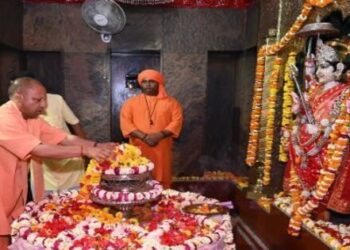 Maha Ashtami Mata Temple across the country CM Yogi worships Mother Pateshwari Devi