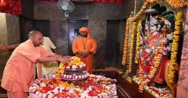 Maha Ashtami Mata Temple across the country CM Yogi worships Mother Pateshwari Devi