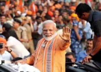 After Bihar Prime Minister Narendra Modi became the maker of Kanpur today on Friday