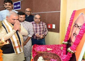 BJP National Co Organization General Secretary Shiv Prakash paid tribute to Vijesh Lunawat