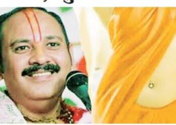 Story teller Pandit Pradeep Mishra said that if the navel of girls is covered then they will be safe