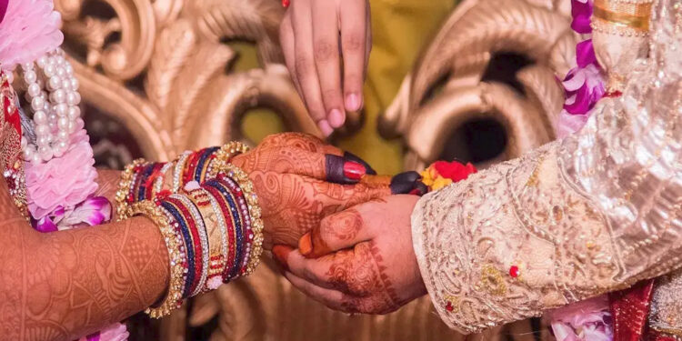 अंतरजातीय विवाह पर मिलेगा 1 लाख रुपये: नीतीश सरकार की नई पहल