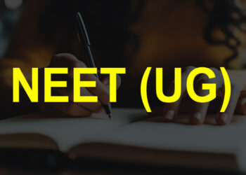 मध्य प्रदेश फिर लौटा मोमबत्ती युग इंदौर में बिगड़ा मौसम बच्चौं ने दी NEET (UG) परिक्षा मोमबत्ती जलाकर