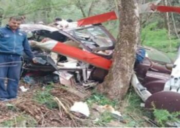 Helicopter crash in Gaurikund forests in Kedarnath 7 passengers including the pilot died