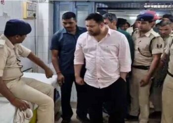 A horrific road accident happened 5 feet away from Tejashwi Yadav