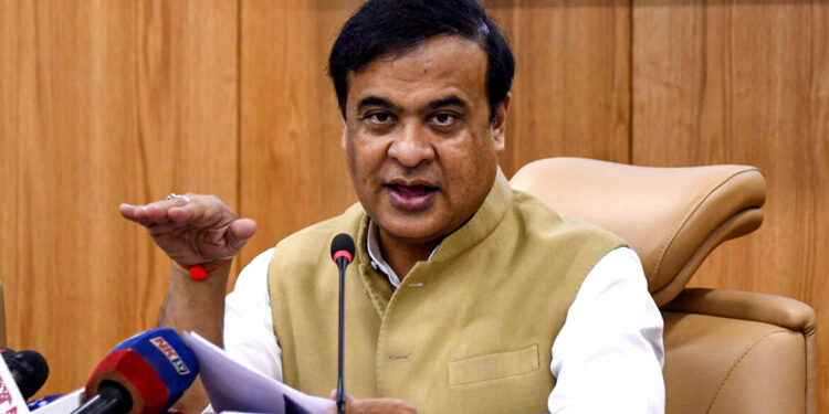 असम में सोशल मीडिया साजिश? एक साथ एक्टिव हुए 5000 अकाउंट, सीएम सरमा का बड़ा दावा