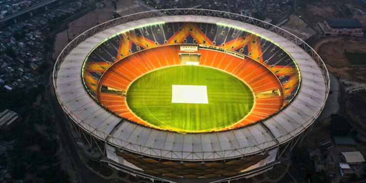 IPL 2025 Final: अहमदाबाद में महा-मुकाबले की तैयारी पूरी, फ्लाइट का किराया 25 हजार पार, स्टेडियम खचाखच!