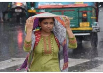 Rain vs humidity changing weather from Delhi to Lucknow havoc in the mountains waiting in the plains