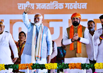 PM Modi Bihar Visit : मोदी का मेगा मिशन बिहार: मोतिहारी से 7217 करोड़ की सौगात, अमृत भारत एक्सप्रेस को दिखाएंगे हरी झंडी