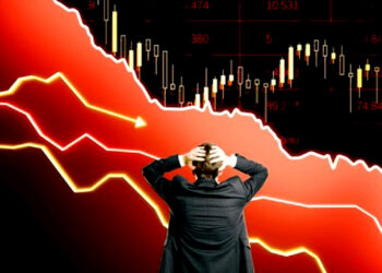 Stock Market Crash: ट्रम्प के टैरिफ वार से शेयर बाजार में हाहाकार, निवेशकों के डूबे 5.5 लाख करोड़