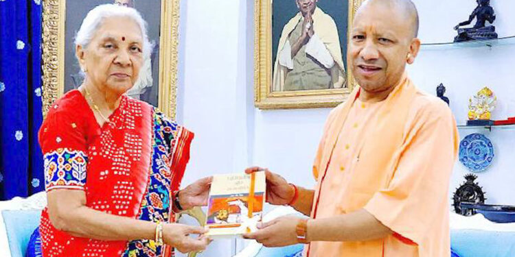 UP में राज्यपाल के रूप में आनंदीबेन पटेल का नया रिकॉर्ड..